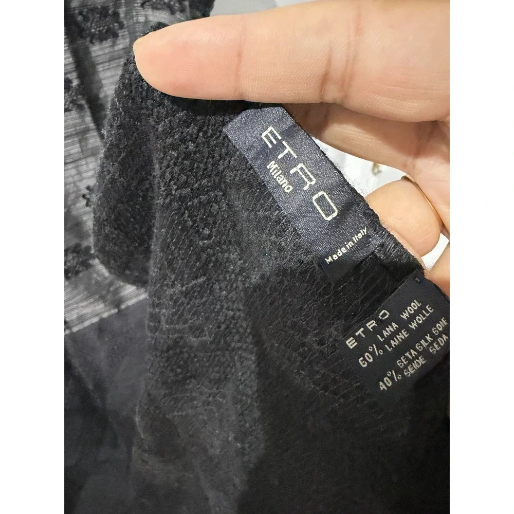 ETRO Wool Silk Scarf Black & Gray Ornamental Elegant Italy 66x27